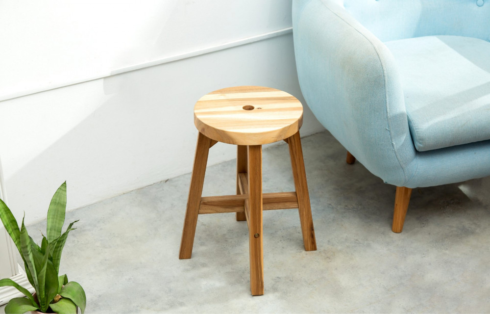 Round Top Acacia Wood Stool Natural Color