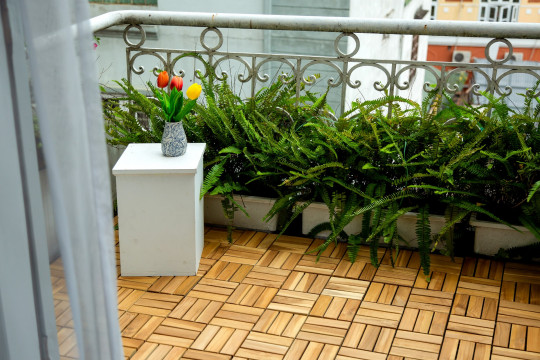 BEEFURNI 12” x 12” Square Yellow Acacia Hardwood Interlocking Flooring Wood Tiles 12 Slats